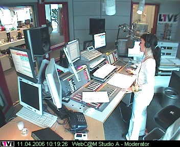 mp_1live_060411_032.jpg