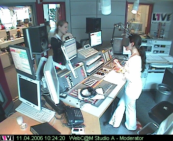 mp_1live_060411_039.jpg