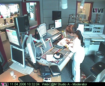 mp_1live_060411_049.jpg