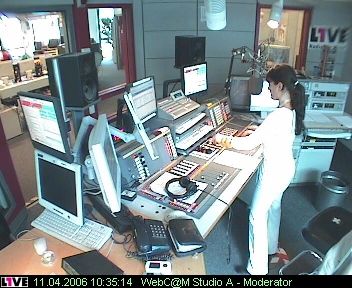 mp_1live_060411_054.jpg