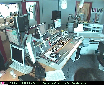mp_1live_060411_103.jpg