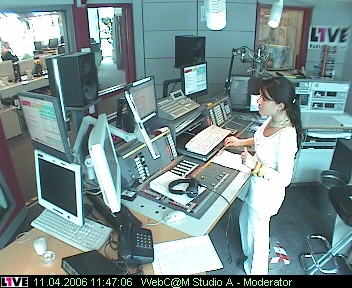 mp_1live_060411_106.jpg