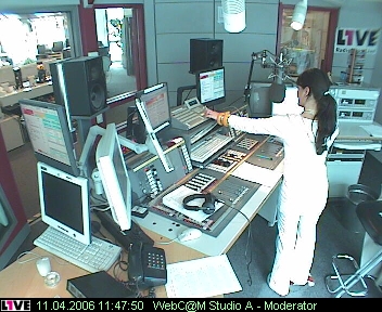 mp_1live_060411_107.jpg