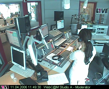 mp_1live_060411_110.jpg