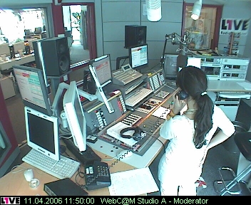 mp_1live_060411_111.jpg
