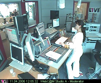 mp_1live_060411_121.jpg
