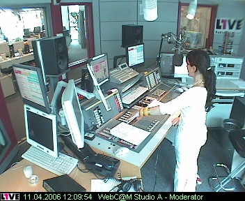 mp_1live_060411_126.jpg