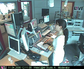 mp_1live_060411_128.jpg
