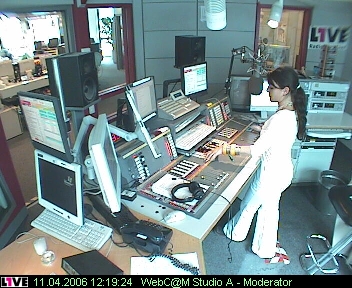 mp_1live_060411_137.jpg