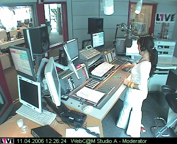 mp_1live_060411_142.jpg