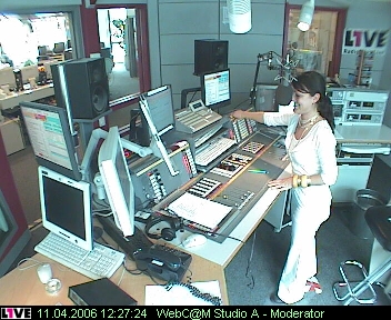 mp_1live_060411_143.jpg