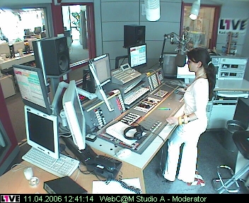 mp_1live_060411_156.jpg