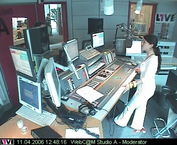 mp_1live_060411_165.jpg