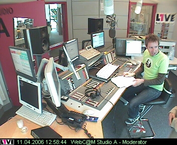 mp_1live_060411_177.jpg