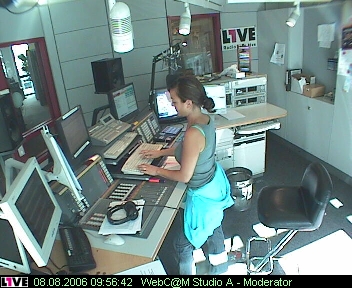 mp_1live_060808_15.jpg
