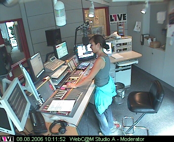mp_1live_060808_27.jpg