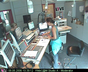mp_1live_060808_43.jpg