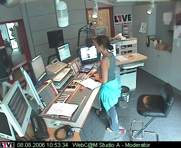 mp_1live_060808_61.jpg