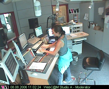 mp_1live_060808_69.jpg