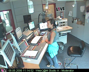 mp_1live_060808_74.jpg