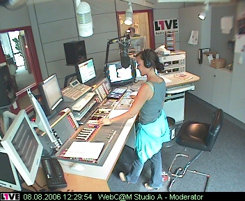 mp_1live_060808_80.jpg