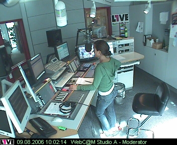mp_1live_060809_024.jpg
