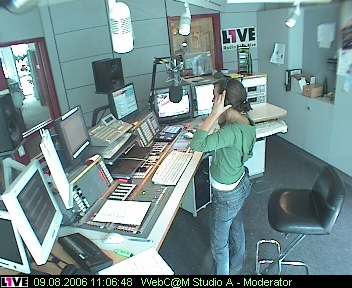 mp_1live_060809_070.jpg