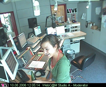 mp_1live_060810_42.jpg