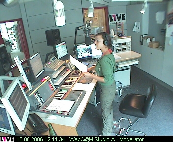 mp_1live_060810_46.jpg
