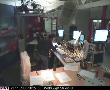 mp_1live_061121_47.jpg