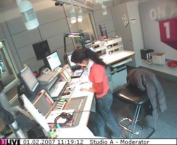 mp_1live_070201_064.jpg