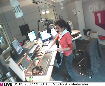 mp_1live_070201_148.jpg