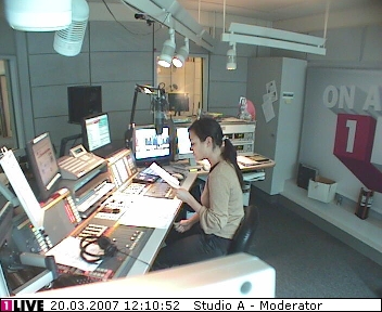 mp_1live_070320_39.jpg