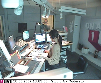 mp_1live_070320_63.jpg