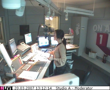 mp_1live_070320_68.jpg