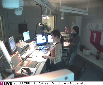 mp_1live_070320_69.jpg