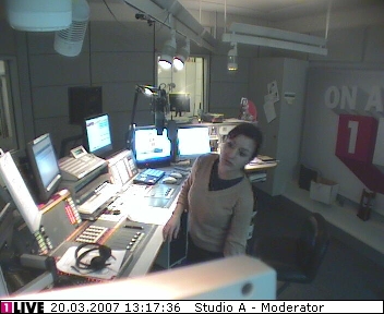 mp_1live_070320_72.jpg