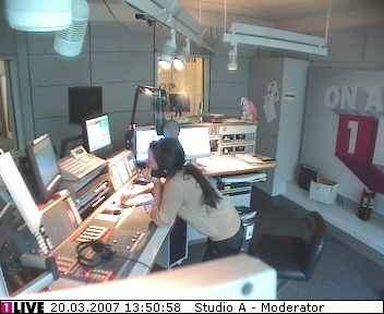 mp_1live_070320_84.jpg