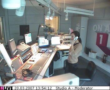 mp_1live_070320_86.jpg