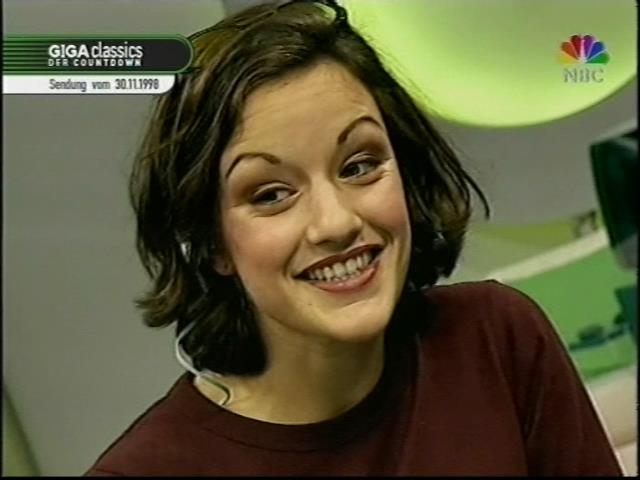 mp_giga981130_066.jpg