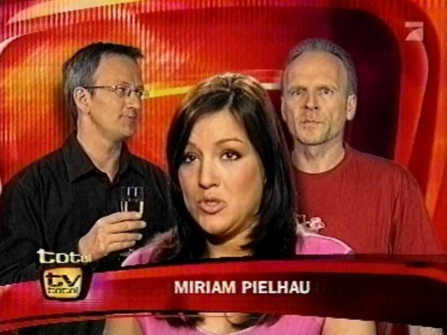 totaltvtotal040517_04.jpg