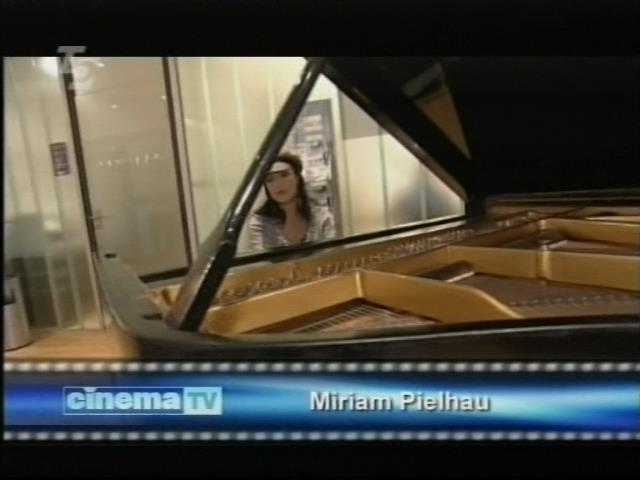 mp_cinematv051005_48.jpg