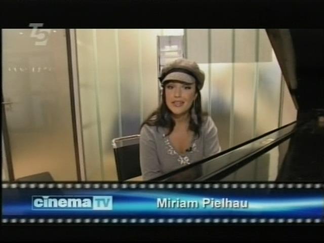 mp_cinematv051005_50.jpg