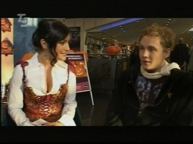 mp_cinematv051026_098.jpg