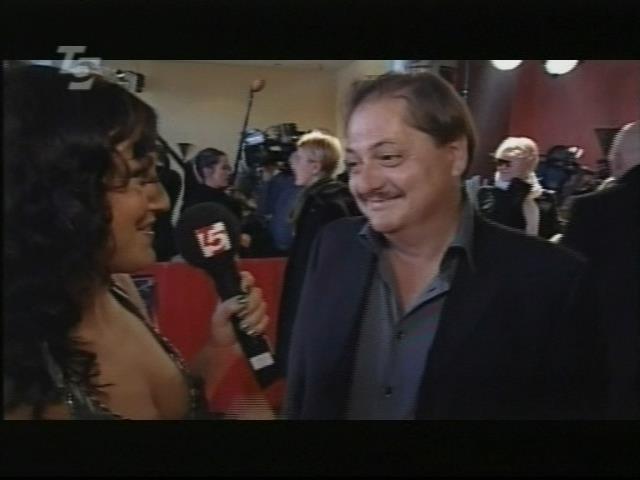 mp_cinematv051102_20.jpg