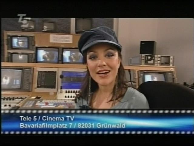 mp_cinematv060104_76.jpg