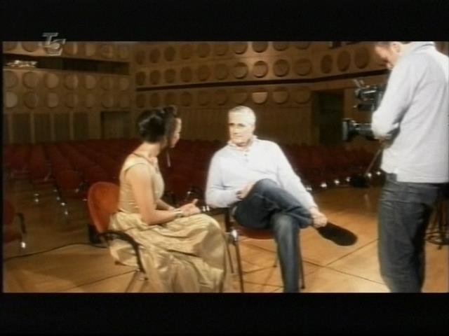 mp_cinematv060208_24.jpg