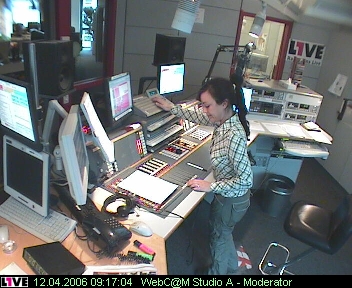 mp_1live_060412_25.jpg