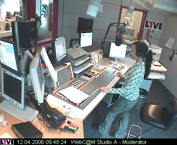 mp_1live_060412_45.jpg