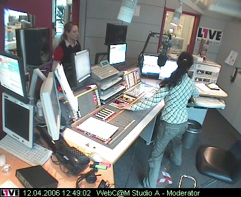 mp_1live_060412_83.jpg